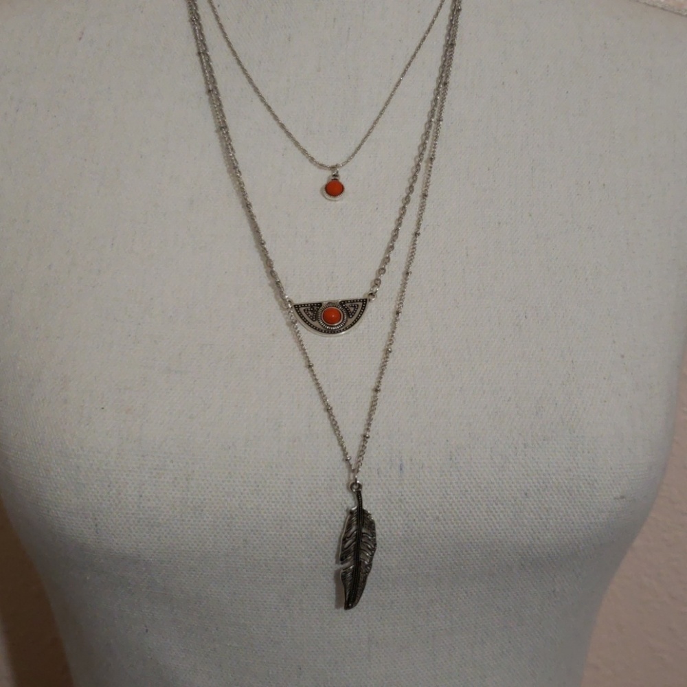 Sahara Sparrow Orange Necklace